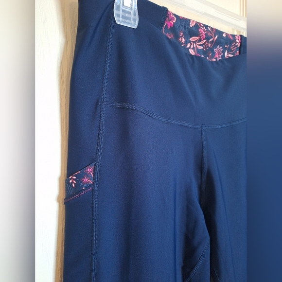 Old Navy Size Large powersoft 7/8 ankle length New without tags leggings - Picture 2 of 4